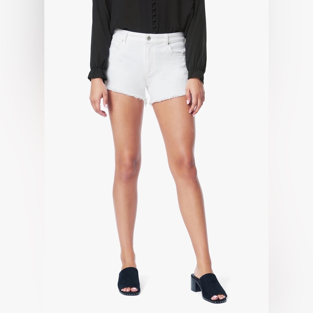 Joe’s white Ozzie micros denim shorts with frayed hem